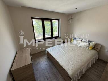 Închiriere - Apartament în Kazașko,  Varna