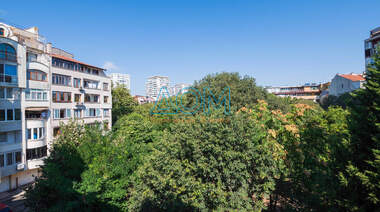 Vânzare - Apartament în Lazur,  Burgas