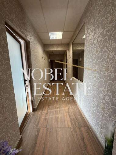 Продажа - Квартира в Център,  Бургас
