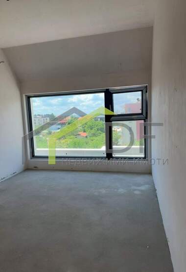 Vânzare - Apartament în Briz,  Varna