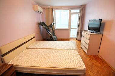 Miete - Wohnung in Lazur,  Burgas