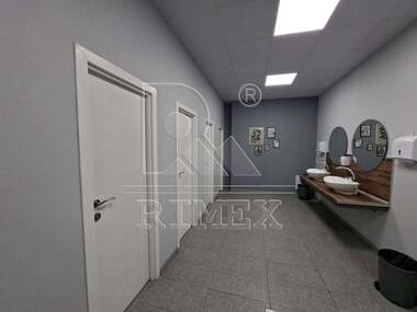 For rent - Office in Industrialna zona-Iug,  Plovdiv