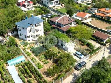 For sale - House in Vinica,  Varna