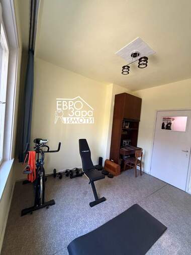 Vânzare - Apartament în Aiazmoto,  Stara Zagora