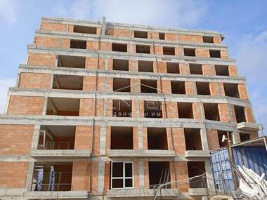 Vânzare - Apartament în Levski,  Varna