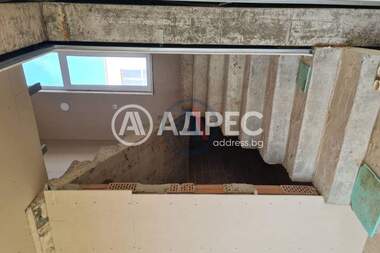 For sale - House in Borovec - Iug,  Varna