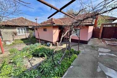 For sale - House in Dve Mogili,  Ruse