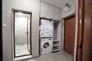 Închiriere - Apartament în Hipodruma,  Sofia