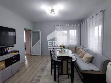 Vânzare - Etaj din casă în Boliarovo,  Haskovo