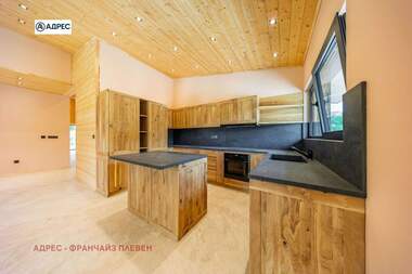 For sale - House in Aprilci,  Lovech