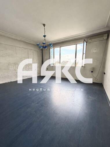 Satış - Apartman olarak Oborishte,  Sofia