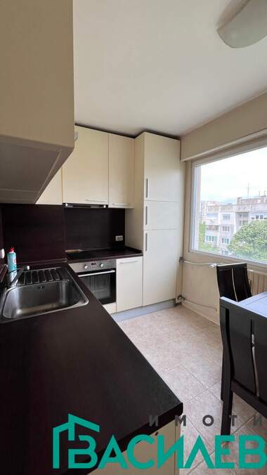 Verkauf - Wohnung in Slatina,  Sovia