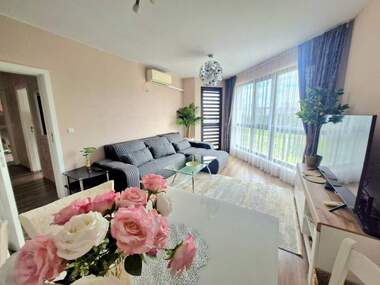 Miete - Wohnung in Izgrew,  Burgas