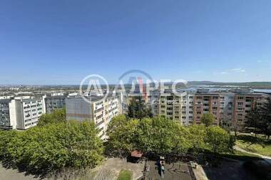 Vânzare - Apartament în Meden Rudnik,  Burgas