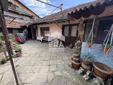 Verkauf - Etage von Haus in Zentar,  Weliko Tarnowo