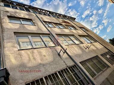 For sale - Warehouse in Center,  Dobrich