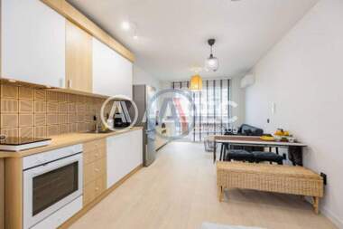 For sale - Apartment in Vazrajdane 4,  Varna