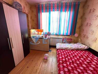 For sale - Floor of a house in Centеr,  Veliko Tarnovo