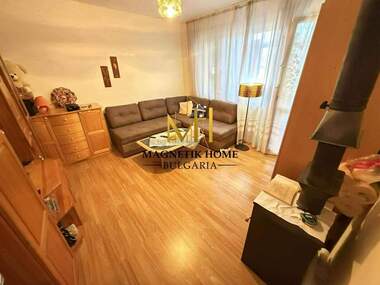 Vânzare - Apartament în Atia,  Burgas