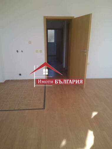 Vânzare - Apartament în Balceik,  Dobrice