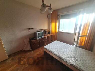 Vânzare - Apartament în Midia Enos,  Ruse