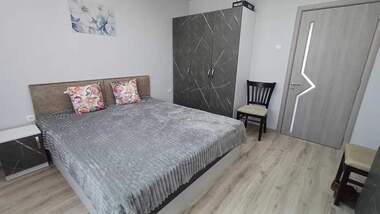 Miete - Wohnung in Rodina 1,  Ruse