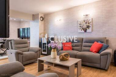Kira - Ev olarak Balçik,  Dobriç