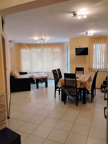 For rent - Apartment in Okrajna bolnica - Generali,  Varna