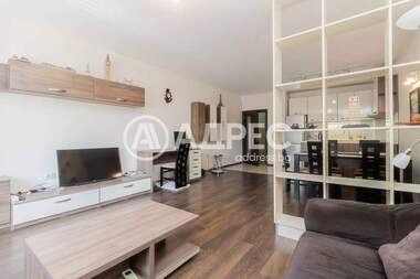 Închiriere - Apartament în Troșevo,  Varna