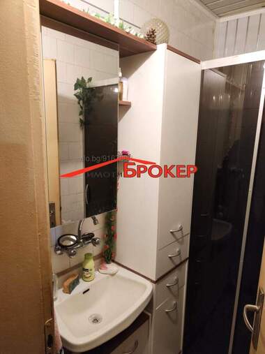 Verkauf - Wohnung in Zentar,  Sliwen