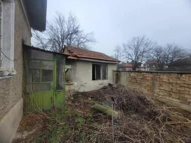 Vânzare - Casă în Polski Trămbeș,  Veliko Tărnovo