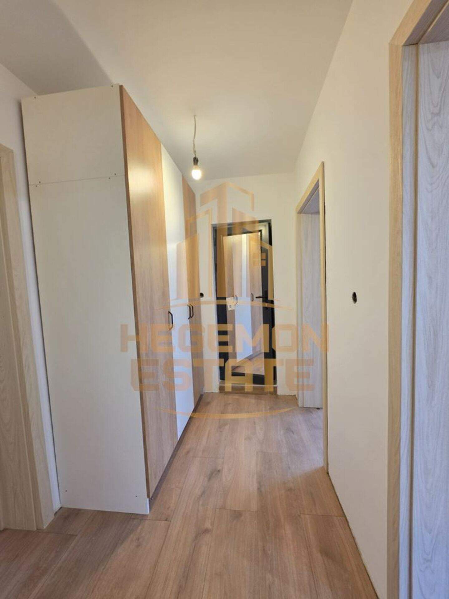 2 bedroom Apartment in Center, Varna – photo 6