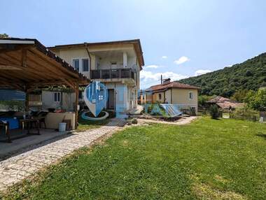 Vânzare - Casă în Voîneja,  Veliko Tărnovo