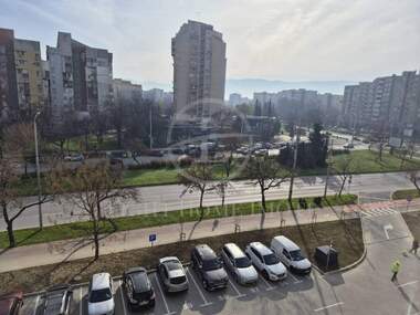 Продажба - Апартамент в Тракия,  Пловдив