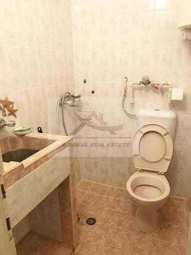 Kira - Apartman olarak Pogrebi,  Varna