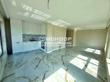 Vânzare - Apartament în Kărșiaka,  Plovdiv