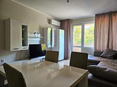 Vânzare - Apartament în Opălceenski,  Stara Zagora