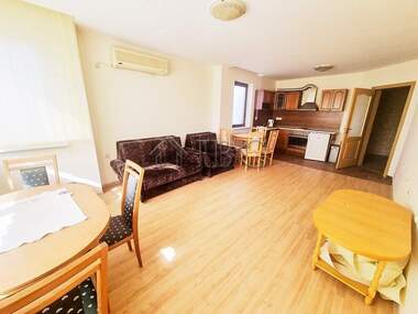 Vânzare - Apartament în Elenite,  Burgas