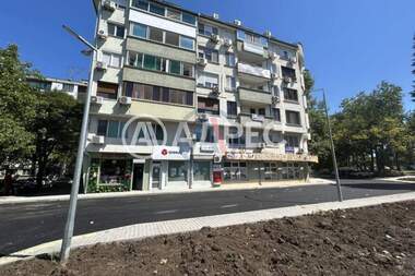 Продажба - Апартамент в Зорница,  Бургас