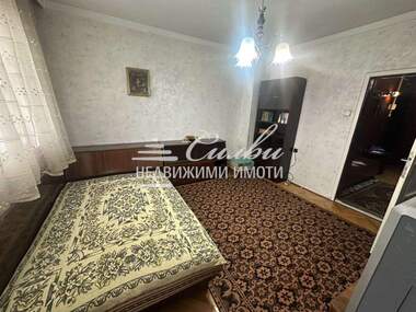 Продажба - Апартамент в Център,  Шумен