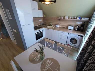 Miete - Wohnung in Izgrew,  Burgas