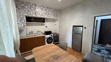 Închiriere - Apartament în Kamenița 2,  Plovdiv
