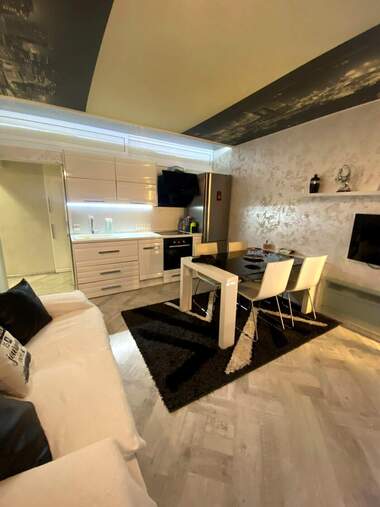 Miete - Wohnung in Lazur,  Burgas