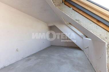 For sale - Apartment in Okrajna bolnica - Generali,  Varna