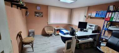Vânzare - Etaj din casă în Dobrovski,  Razgrad