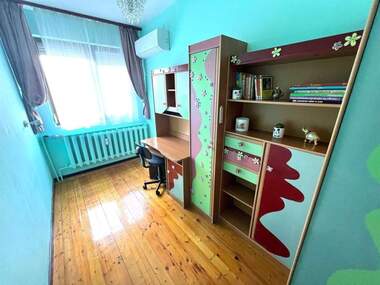 For sale - Floor of a house in Gagarin,  Plovdiv