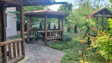 For sale - House in Aprilovo,  Sofia Oblast