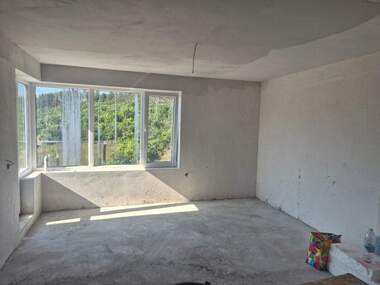 Продажба - Апартамент в Аспарухово,  Варна