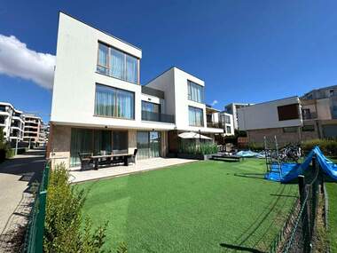 For rent - House in Sarafovo,  Burgas