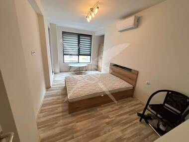 Miete - Wohnung in Mladejki halm,  Plowdiw